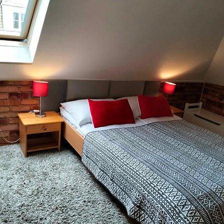 Zielone Wzgorze Na Starowce Apartment ซานดอเมียร์ช ภายนอก รูปภาพ