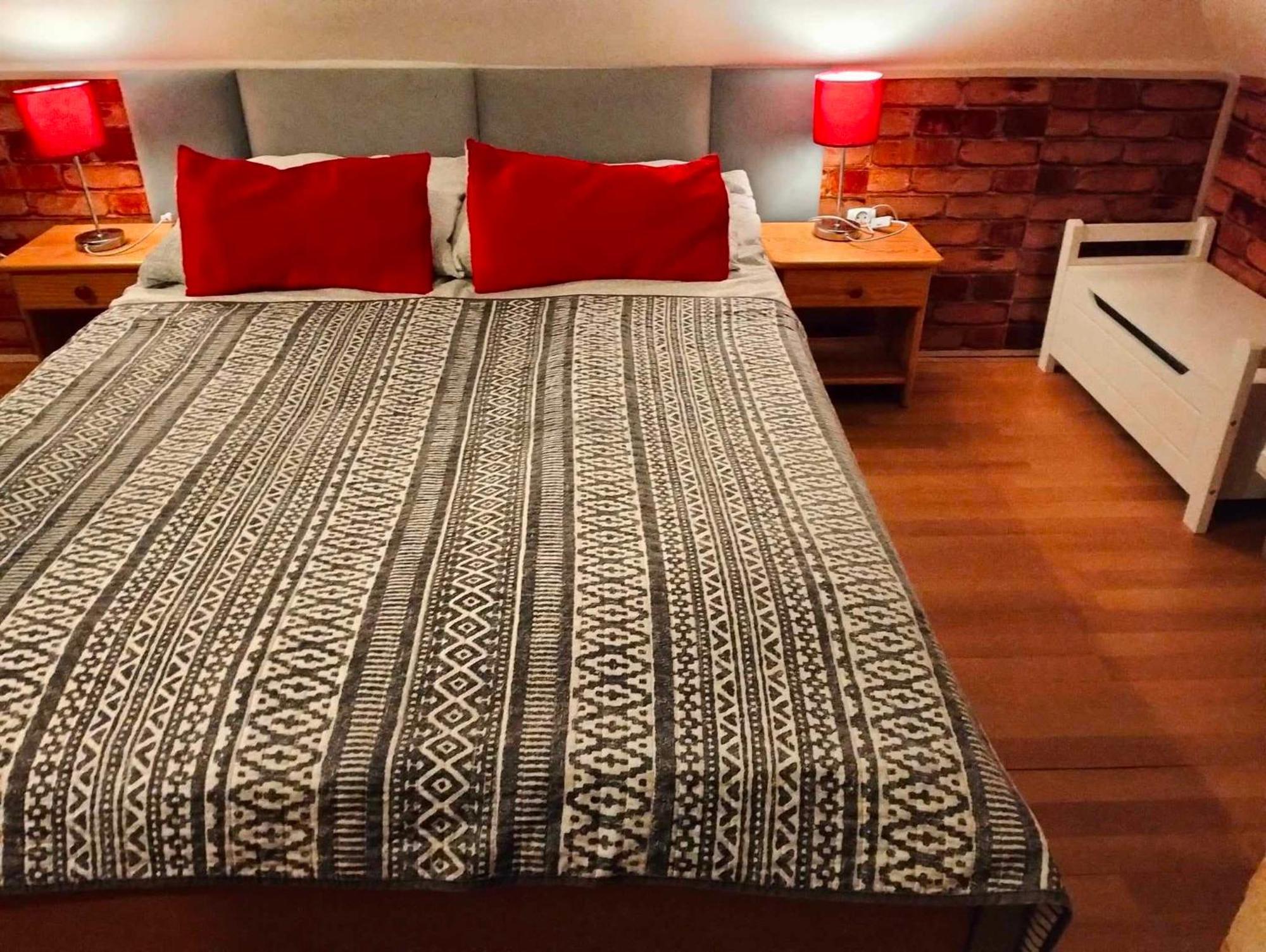 Zielone Wzgorze Na Starowce Apartment ซานดอเมียร์ช ภายนอก รูปภาพ
